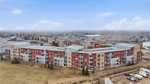 2414-604 E Lake Blvd Ne, Airdrie, AB, T4A0G6 | Card Image