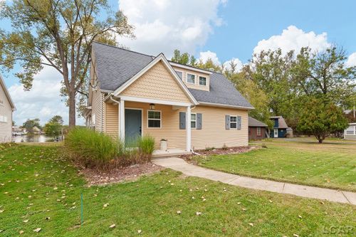 4547 Round Lake Hwy, Manitou Beach, MI, 49253-9524 | Card Image