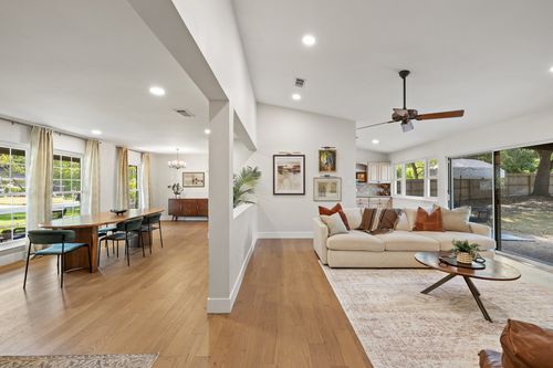 2401 Vassal Dr, Austin, TX, 78748-5263 | Card Image