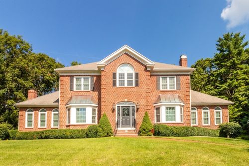 25 Windsor Dr, Foxborough, MA, 02035-2224 | Card Image