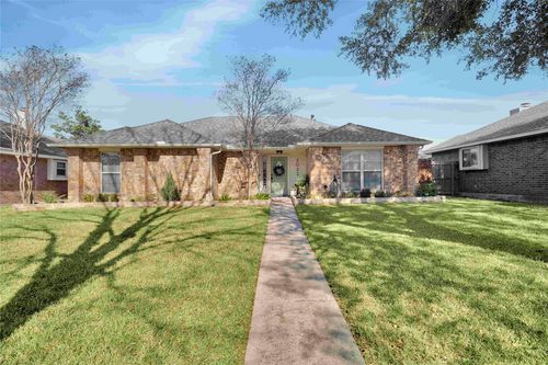 2023 Clearwater Trl, Carrollton, TX, 75010-4013 | Card Image