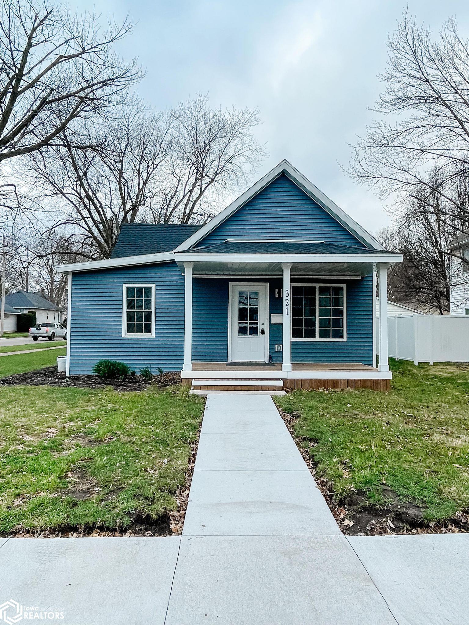 Ramsey St, West Burlington, IA 52655