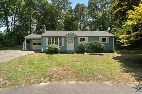 4 Reed Pl, East Greenwich, RI, 02818-3026 | Card Image