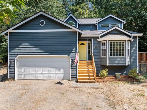 12568 Spohn Rd Ne, Poulsbo, WA, 98370-7997 | Card Image