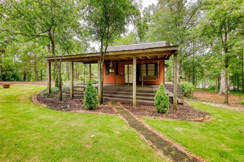 80 Lakeshore Dr, Jackson, GA, 30233-6581 | Card Image