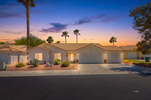 562 W Sierra Vista Cir, Mesquite, NV, 89027-2546 | Card Image