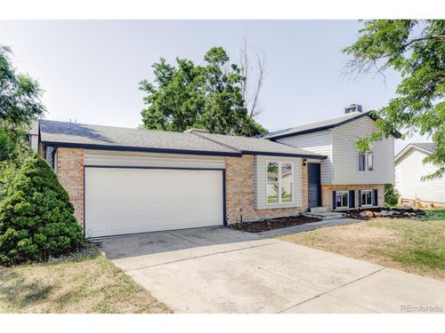 16634 E Louisiana Dr, Aurora, CO, 80017-4108 | Card Image