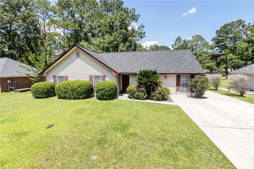 8 Bitterroot Ln, Savannah, GA, 31419-9507 | Card Image
