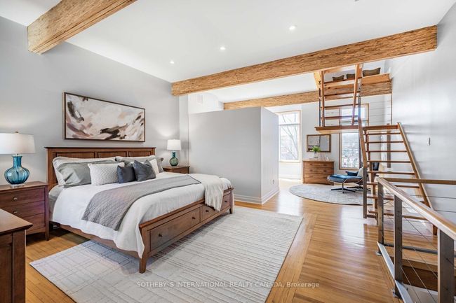 87 W Lodge Ave, House attached with 3 bedrooms, 2 bathrooms and null parking in Toronto ON | Image 21