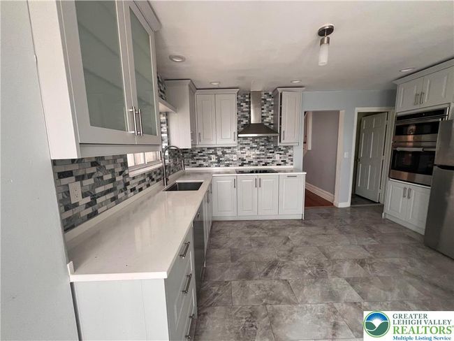 1840 W Turner St, House other with 5 bedrooms, 2 bathrooms and null parking in Allentown PA | Image 12
