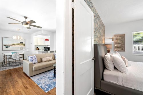 apt-5-3015 Seville St, Fort Lauderdale, FL, 33304-4384 | Card Image