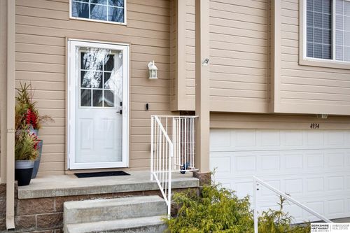 4934 S 190th St, Omaha, NE, 68135-3556 | Card Image