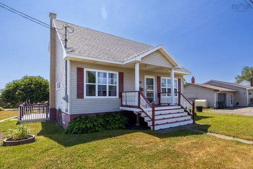 50 Duncan St, Glace Bay, NS, B1A2L6 | Card Image