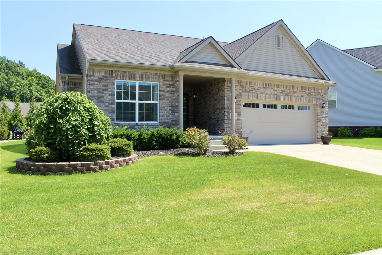 Kestrel Ct, South Lyon, MI 48178