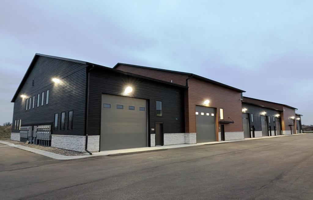 Commercial Sale in Delano 4