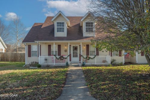 2003 Bluejay Dr, Webb City, MO, 64870-2022 | Card Image