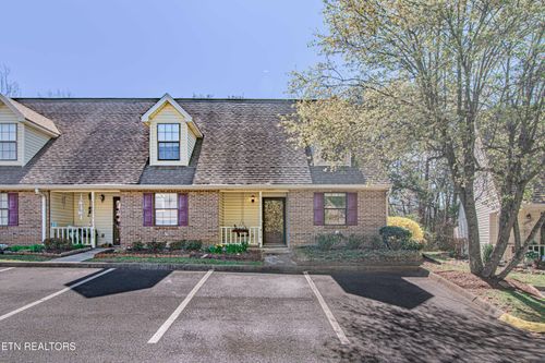 916 Bradley Bell Dr, Knoxville, TN, 37938-4651 | Card Image