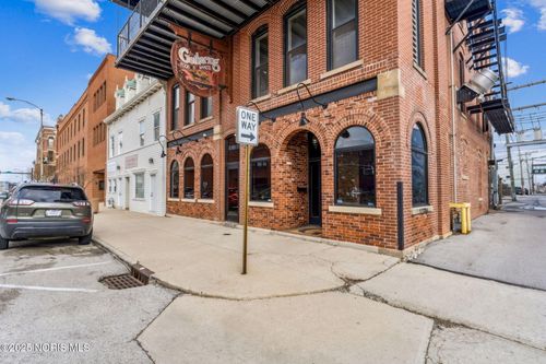 114 E Main Cross St, Findlay, OH, 45840-4817 | Card Image