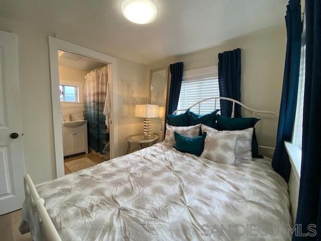 419 4 Th St, House other with 1 bedrooms, 1 bathrooms and null parking in Coronado CA | Image 10