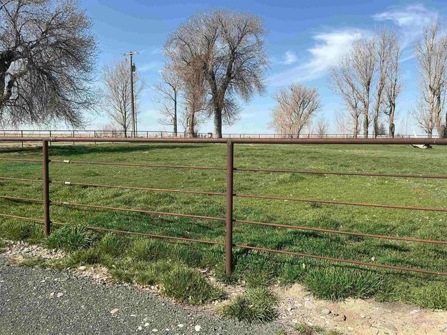 1852 E 4400 N, House other with 3 bedrooms, 3 bathrooms and 3 parking in Buhl ID | Image 38