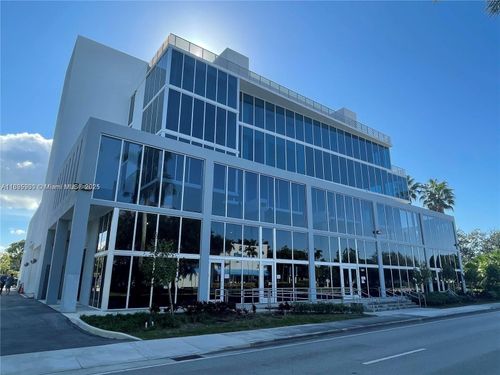 unit-102-10450 Nw 33rd St, Doral, FL, 33172-1005 | Card Image