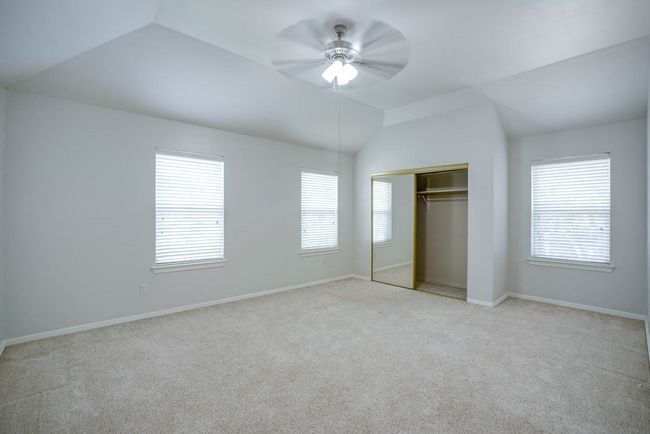 6003 Derek Trl, House other with 4 bedrooms, 4 bathrooms and null parking in Dallas TX | Image 25