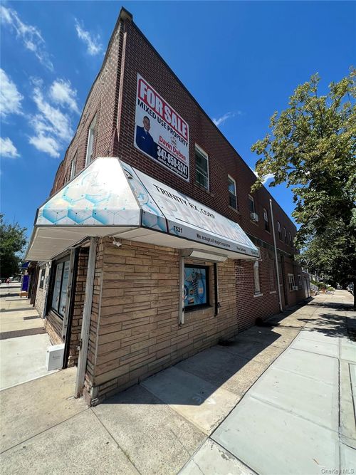 75 Myrtle Ave, Glendale, NY, 11385 | Card Image