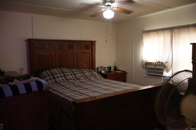 807 E Beardsley St, House other with 3 bedrooms, 1 bathrooms and null parking in Winslow IN | Image 11
