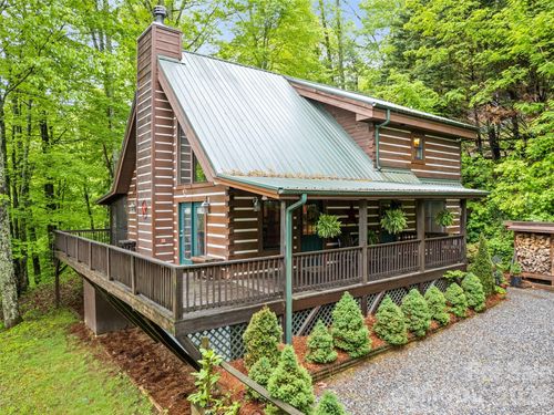 297 Hidden Cove Rd, Maggie Valley, NC, 28751 | Card Image