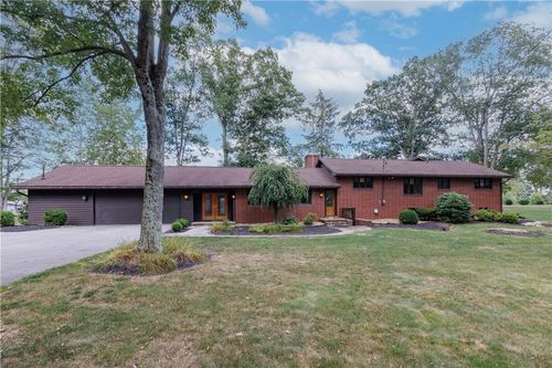 870 Deer Path Ln, Somerset, PA, 15501-9716 | Card Image