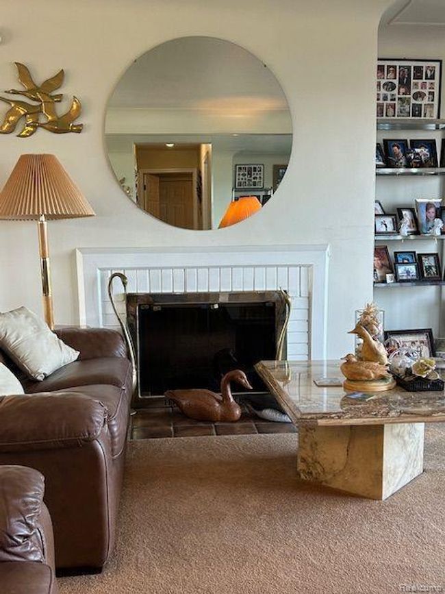 32241 N River Rd, House other with 3 bedrooms, 2 bathrooms and null parking in Harrison Twp MI | Image 9