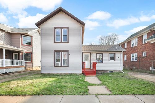 433 S Jackson St, Janesville, WI, 53548-4720 | Card Image