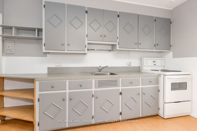 62 Hoover Cres, House other with 3 bedrooms, 2 bathrooms and 6 parking in Orillia ON | Image 8