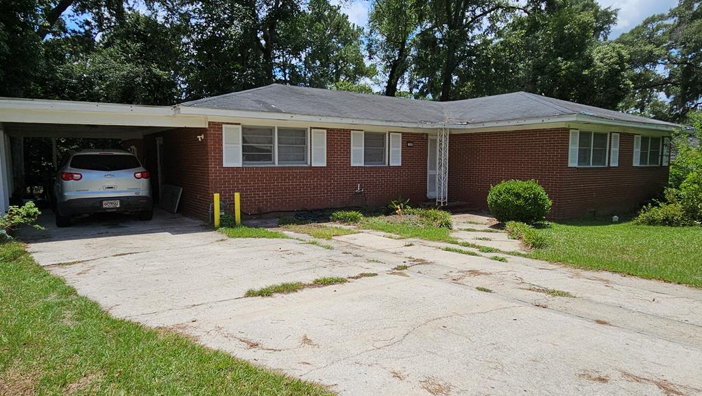 Mcree Dr, Valdosta, GA 31602