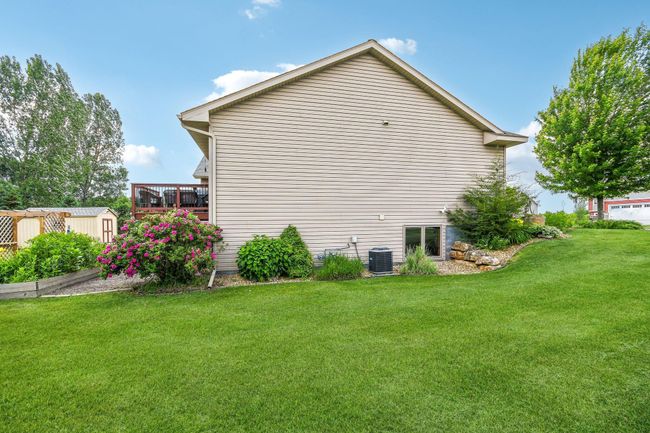 71-web-or-mls-Prairie Grass Dr-1006-069.jpg | Image 69