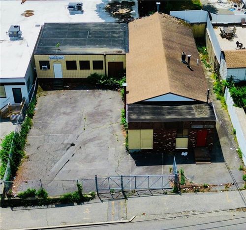 56 60 River Avenue, Providence, RI, 02908 | Card Image