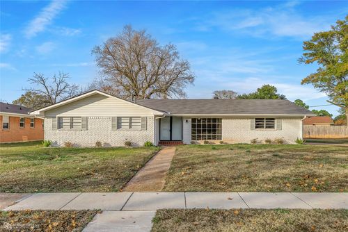 2425 Belmont Blvd, Bossier City, LA, 71111-2428 | Card Image