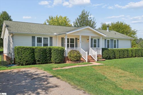 425 Roe Road, Greenville, SC, 29611 | Card Image