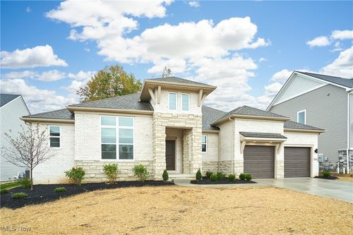 3694 Preserve Ct, Fairlawn, OH, 44333-9226 | Card Image