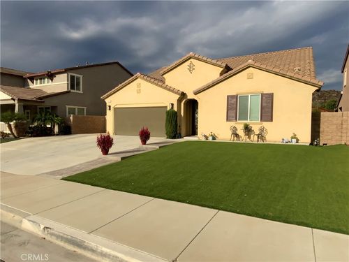 31375 Caprice Rd, Menifee, CA, 92584-4974 | Card Image