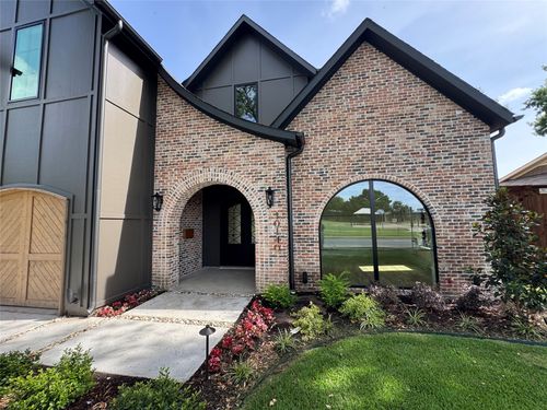 10140 Lakemere Dr, Dallas, TX, 75238-2700 | Card Image