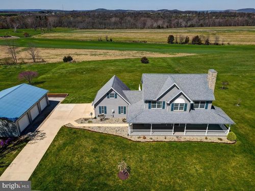 1486 Gun Club Rd, YORK SPRINGS, PA, 17372-9525 | Card Image