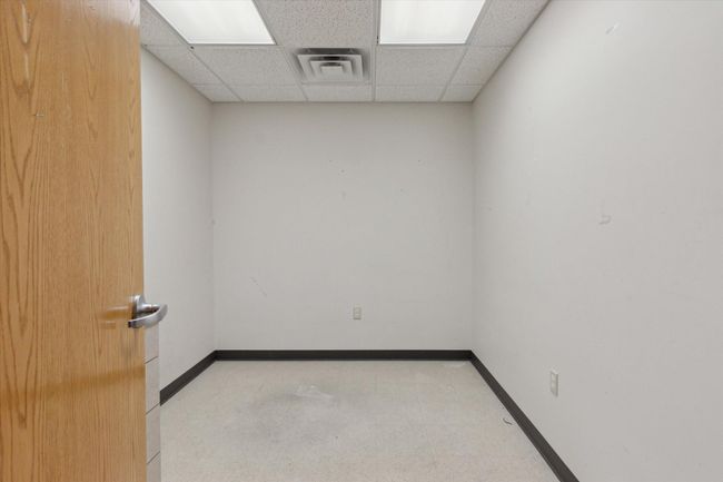 1380 Main St, Home with 0 bedrooms, 10 bathrooms and null parking in Edmore MI | Image 55