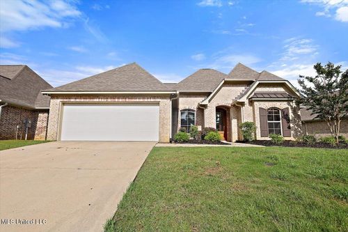 149 Magnolia Place Cir, Brandon, MS, 39047-8814 | Card Image