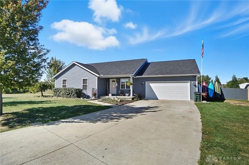 204 Ivy Creek Cv, Jamestown, OH, 45335-1100 | Card Image