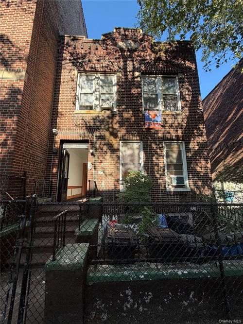 677 Ralph Avenue, New York, NY, 11212 | Card Image