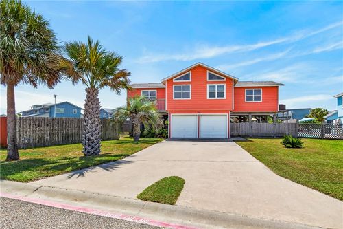 702 Parkplace, Port Aransas, TX, 78373-6120 | Card Image