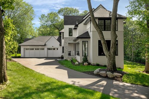 260 Eastwood Ct, Chanhassen, MN, 55317-8683 | Card Image