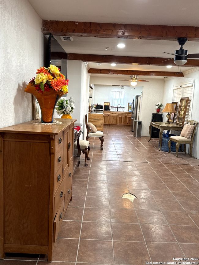 713 Boone St, House other with 2 bedrooms, 2 bathrooms and null parking in Uvalde TX | Image 12