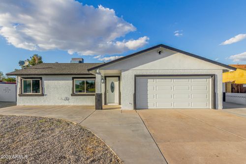 9450 W Mission Ln, Peoria, AZ, 85345-6335 | Card Image